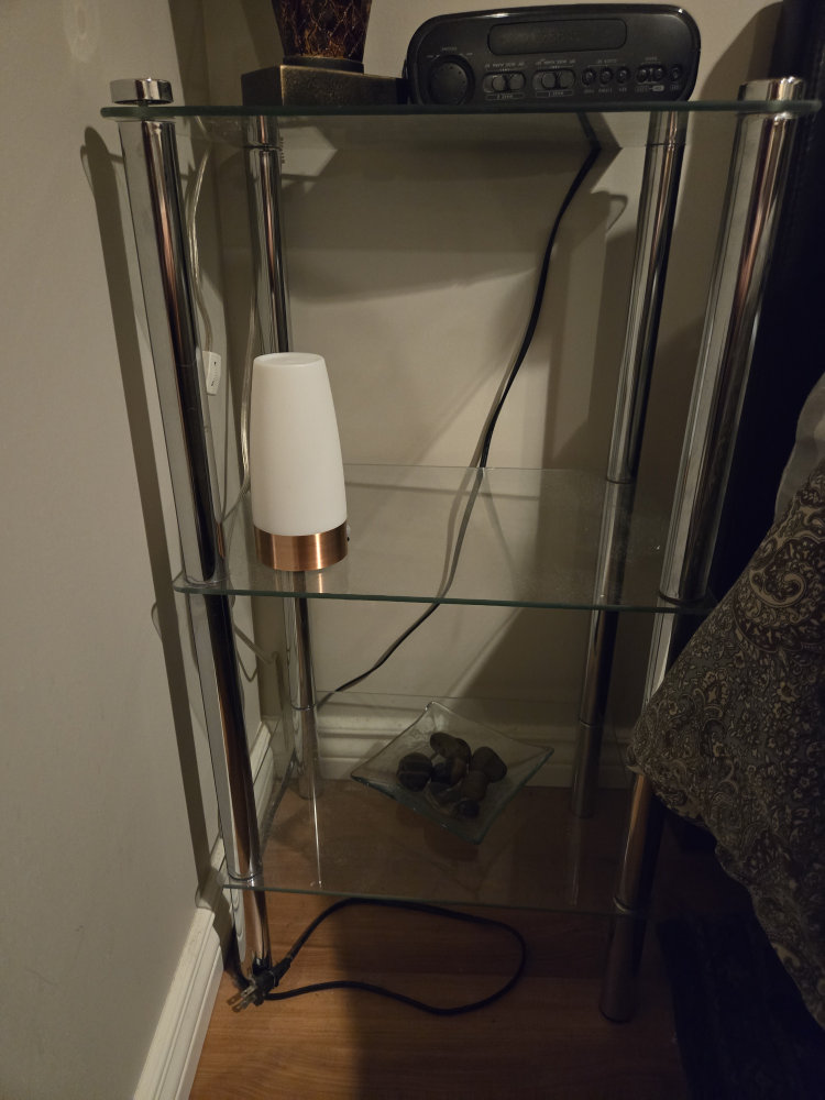 Side/end table - photo 3