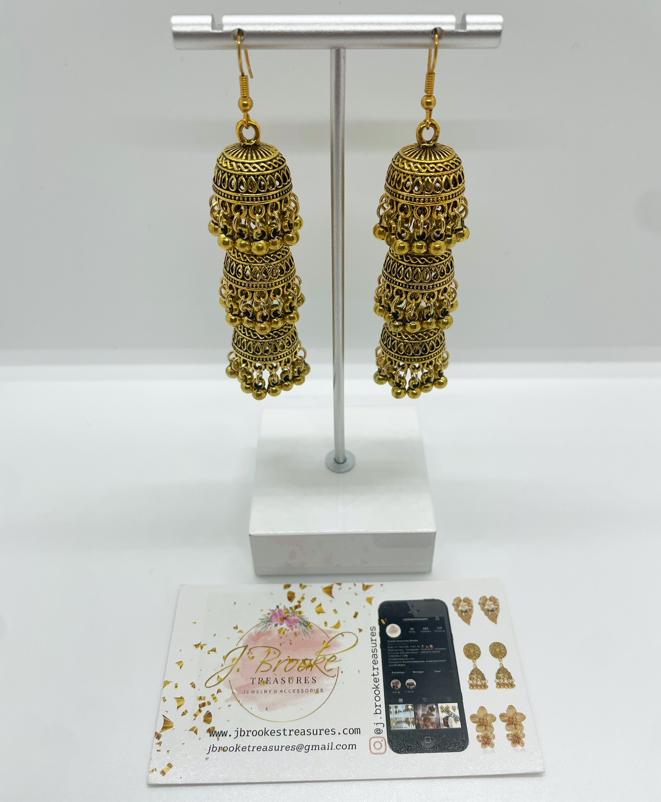 Jhumka Style Fashion Statement Earrings image indicator(3)