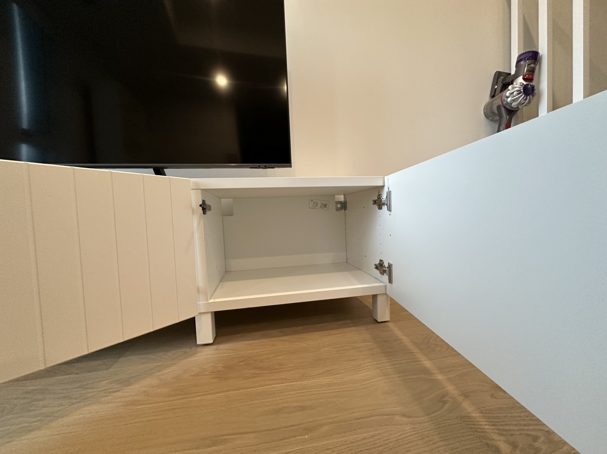 IKEA BESTA TV BENCH - photo 3