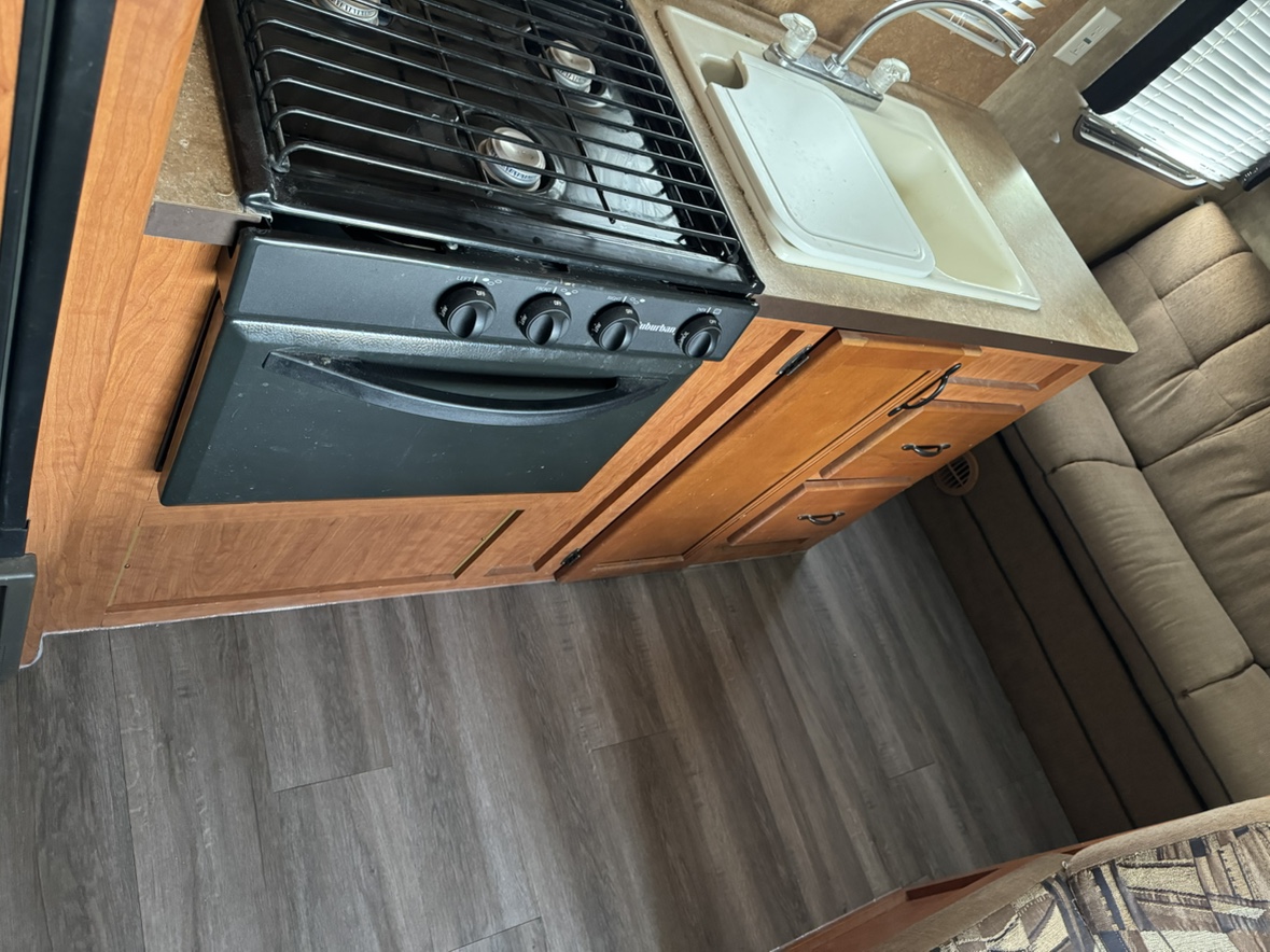 2011 Grey Wolf 26BH trailer - photo 5