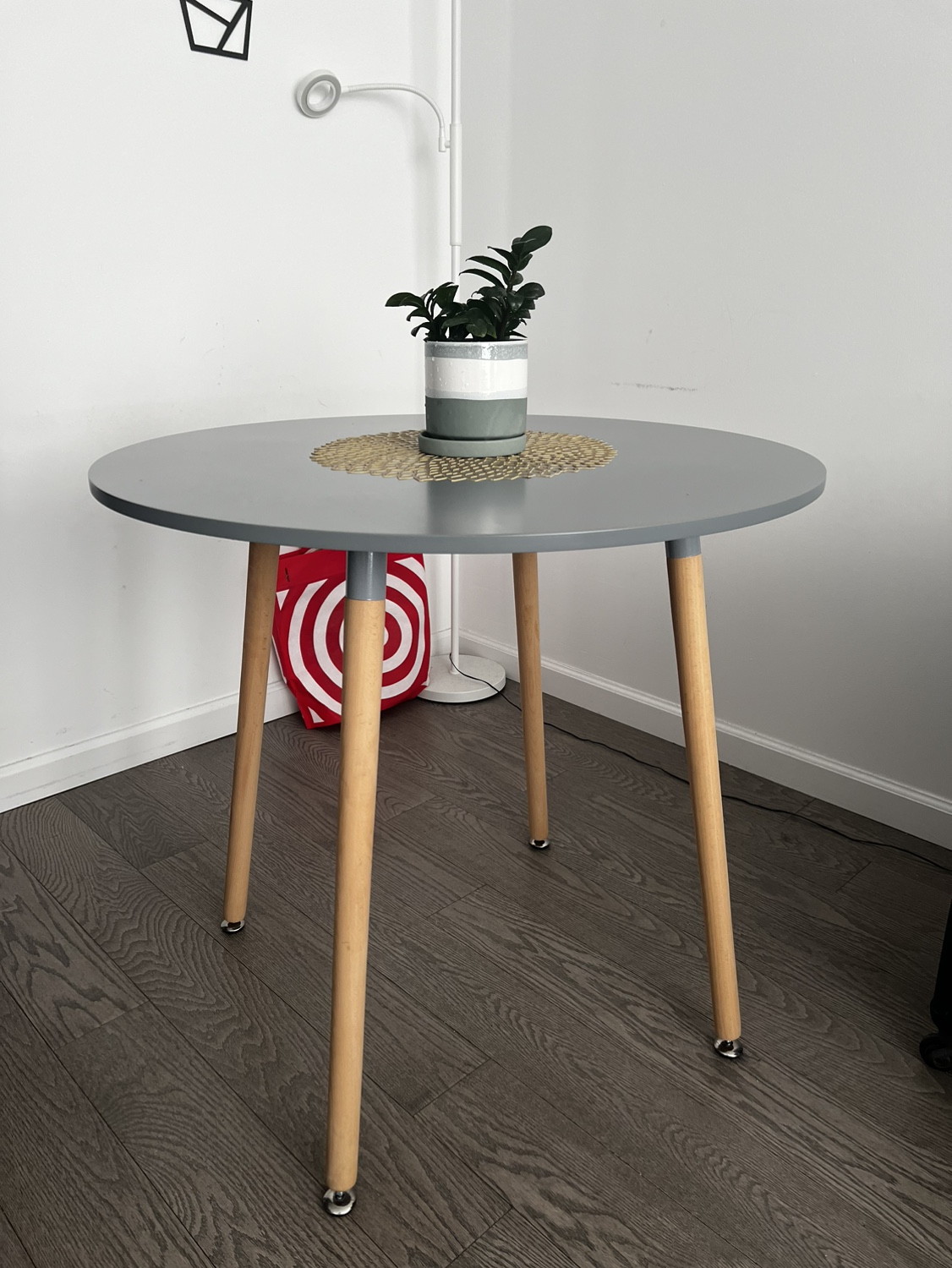 Dining Table + Chairs - photo 2