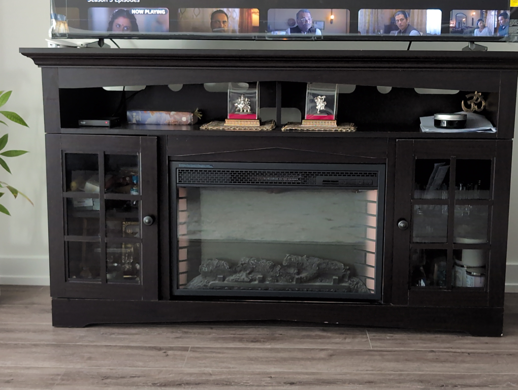 Used like New TV Cabinet with fireplace - photo 2