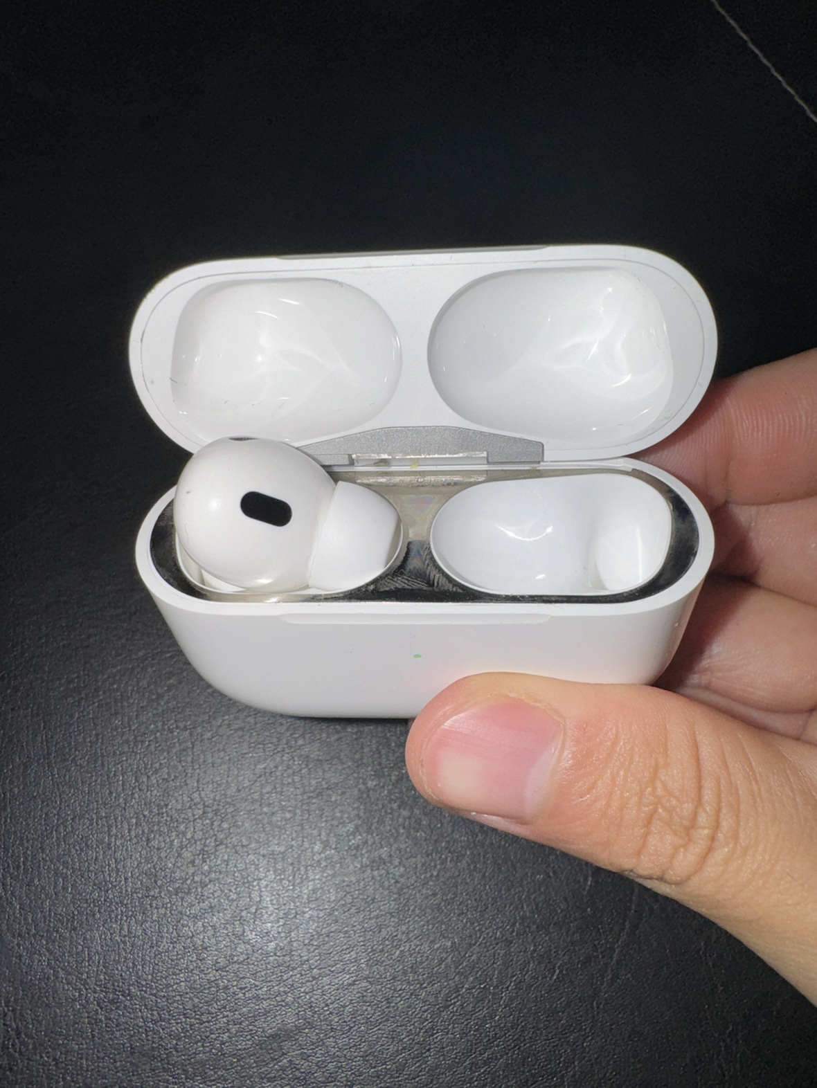 Airpods pro 2nd gen (only left pod)