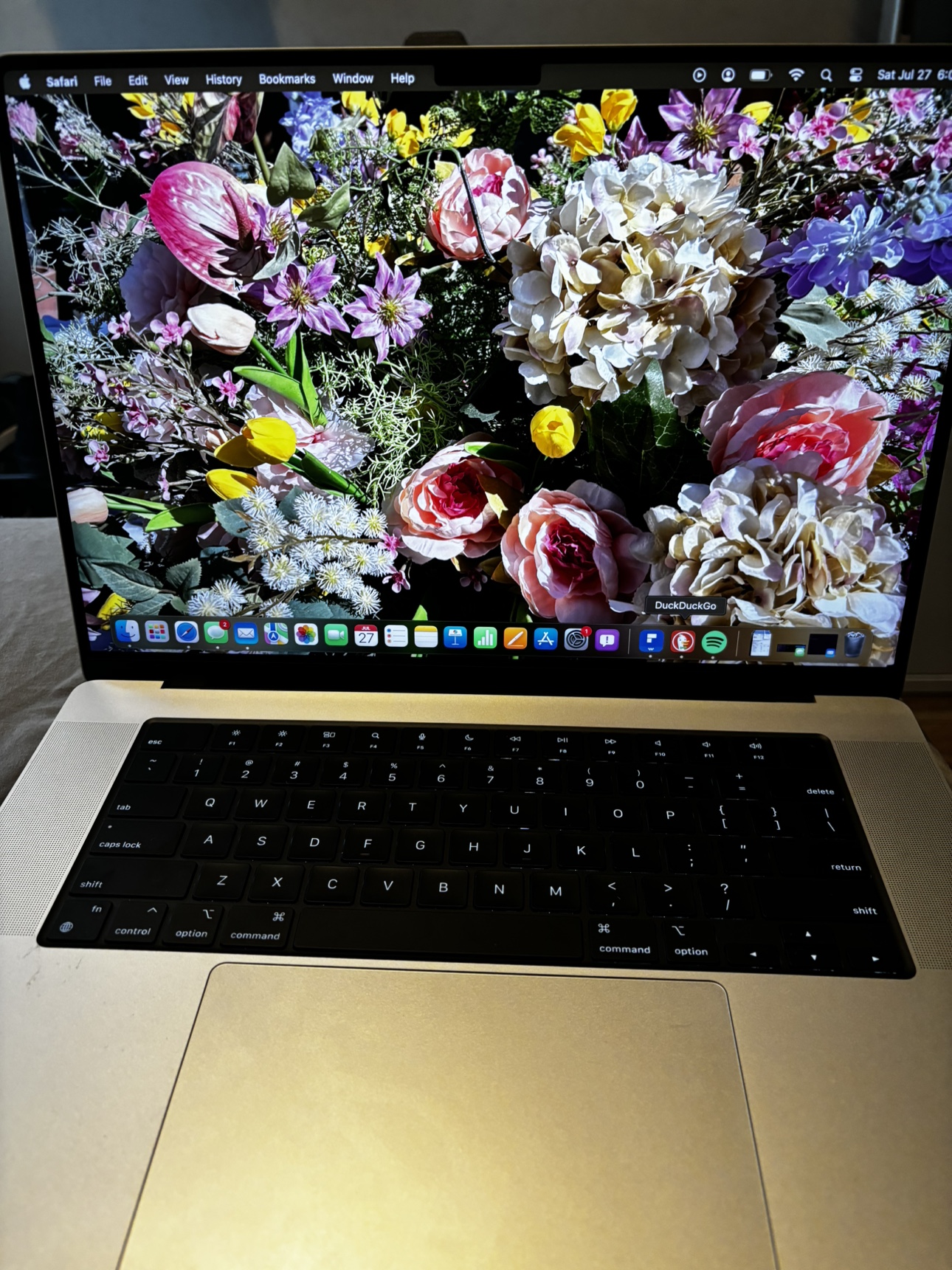 MacBook Pro 16-inch thumbnail