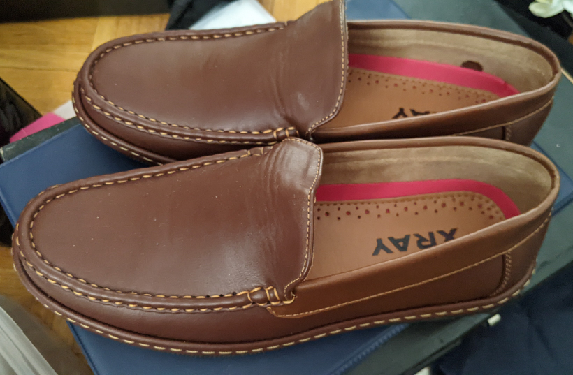 Men's shoes size 10