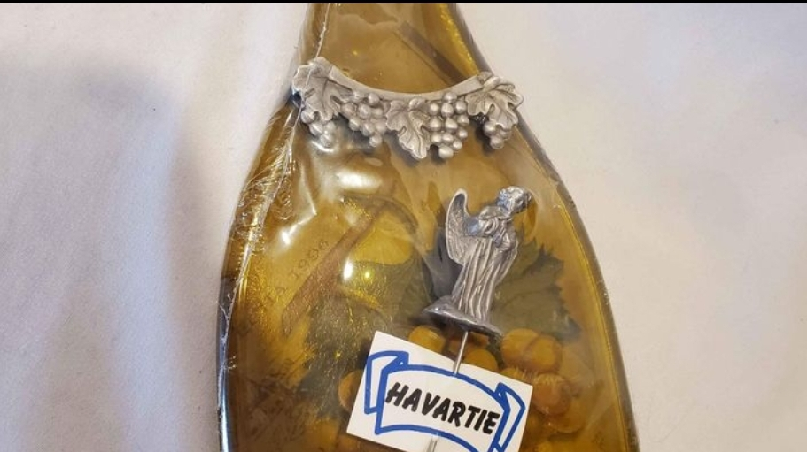 Cheese or Charcuterie Dish, Recycled Glass Bottle - photo 2