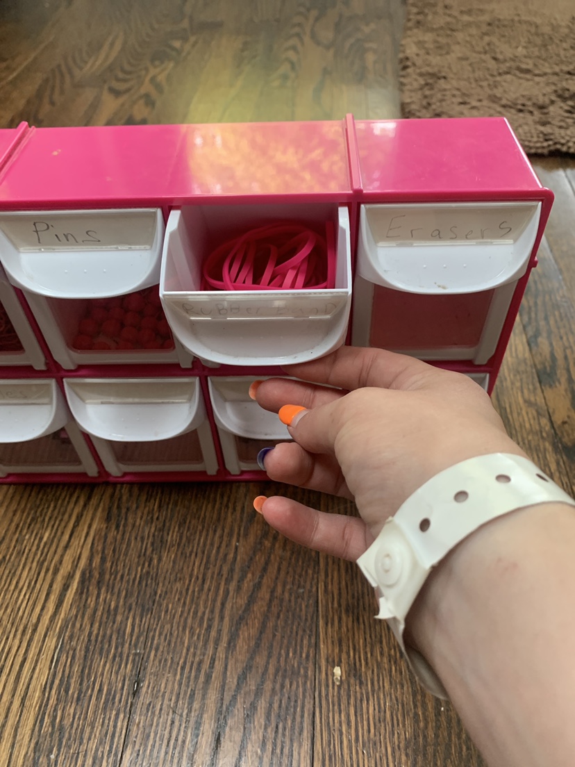 Pink Desktop organizer - photo 3
