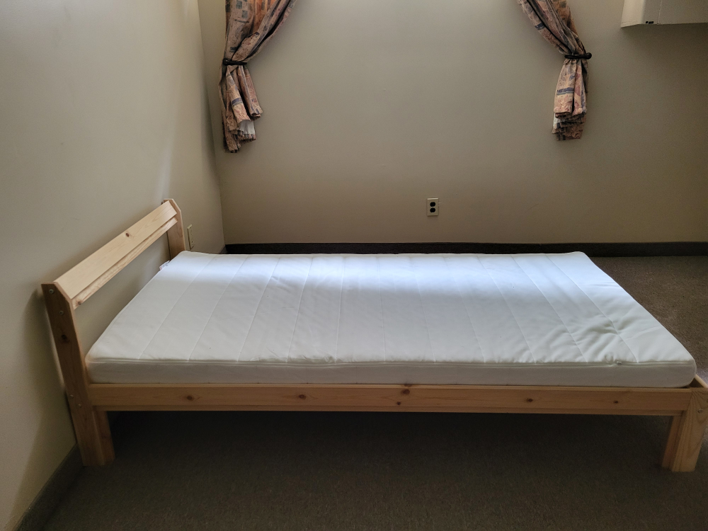 twin bed