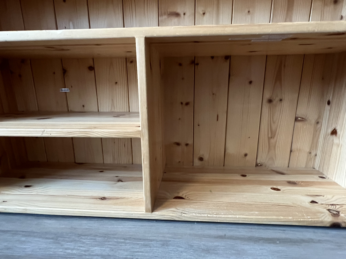 Handmade pine bookcase - photo 3