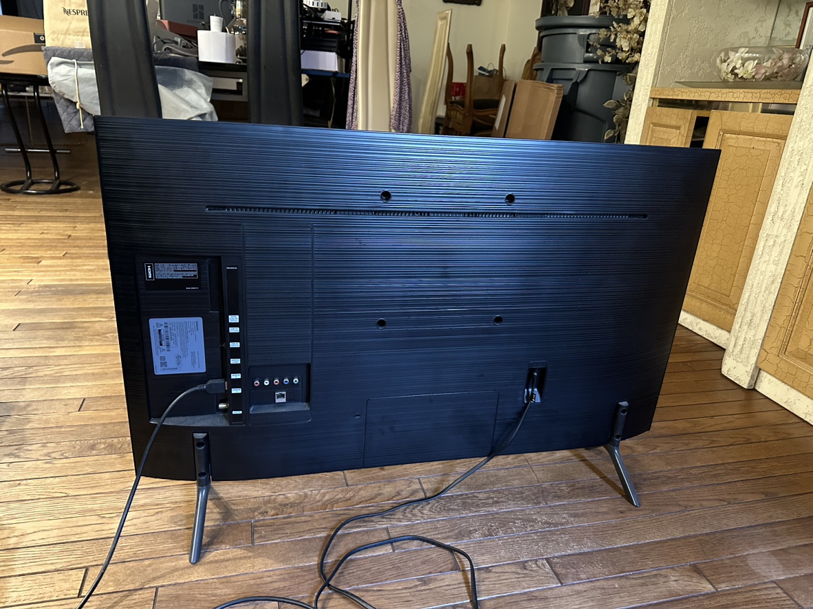 Samsung TV 43-inch RU7100 4K - photo 3