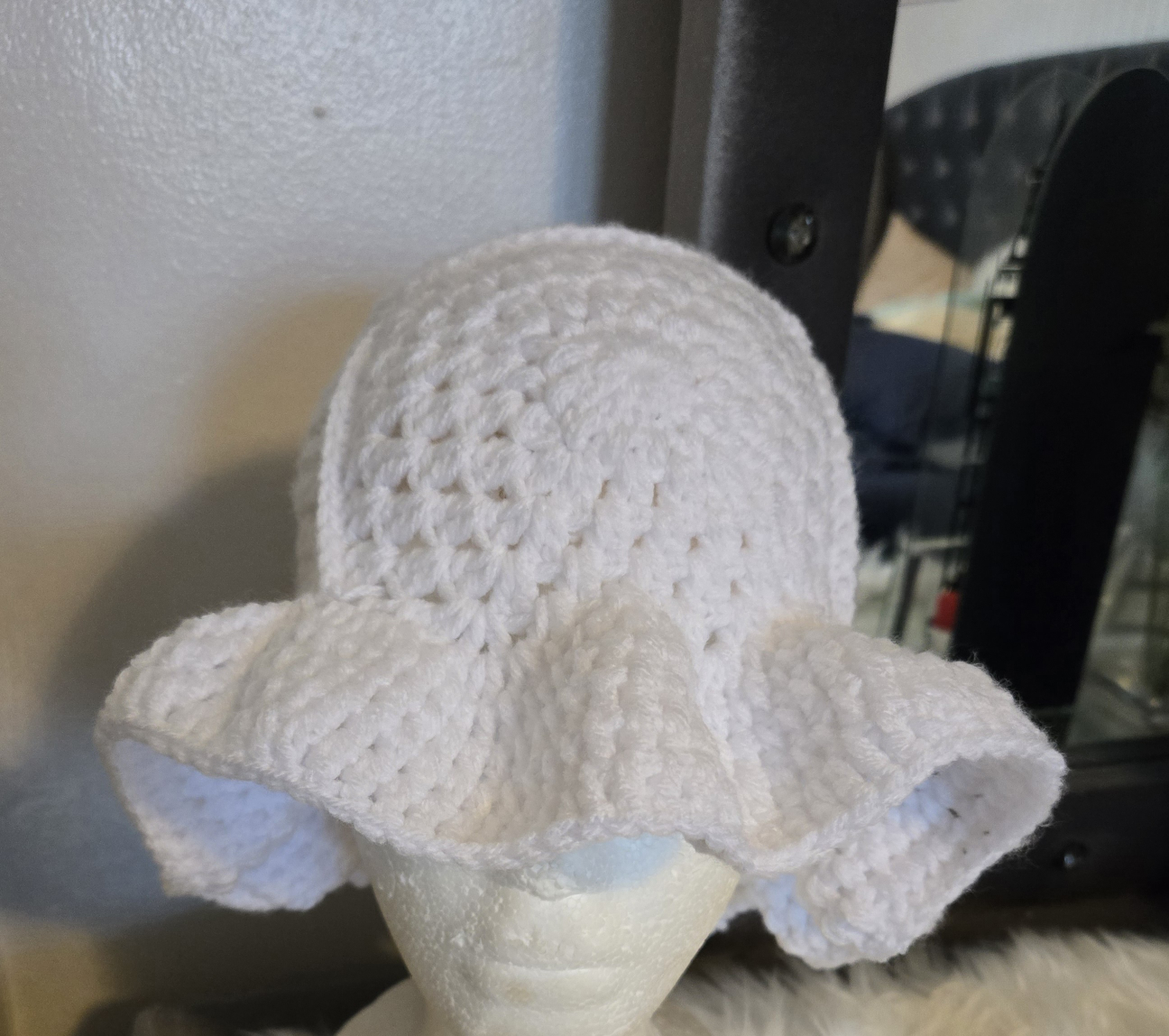 Crochet bucket hat