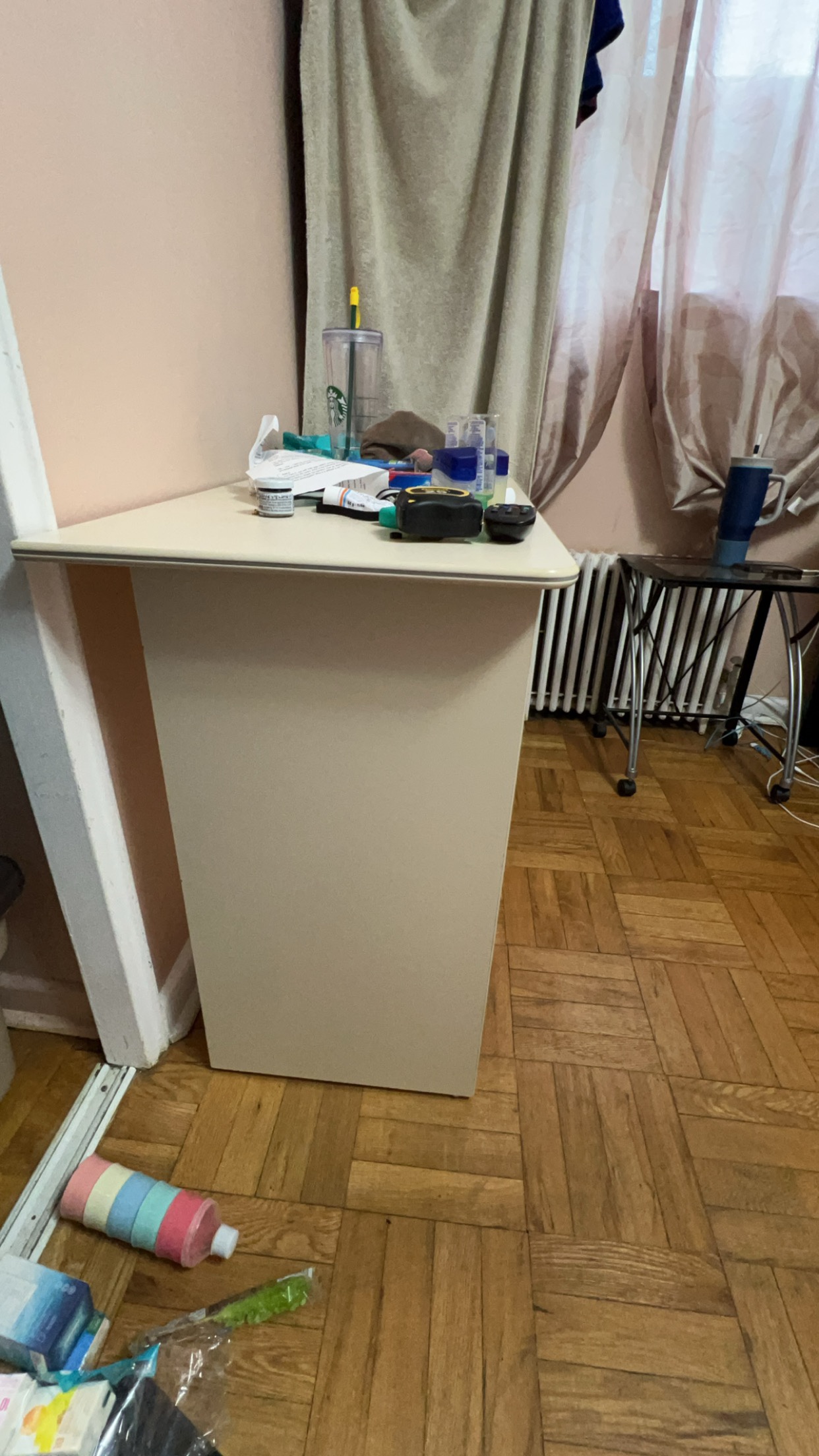 Desk for sale  with drawers - photo 2