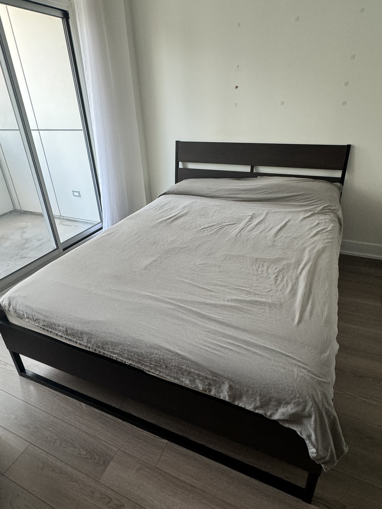 Queen size bed frame