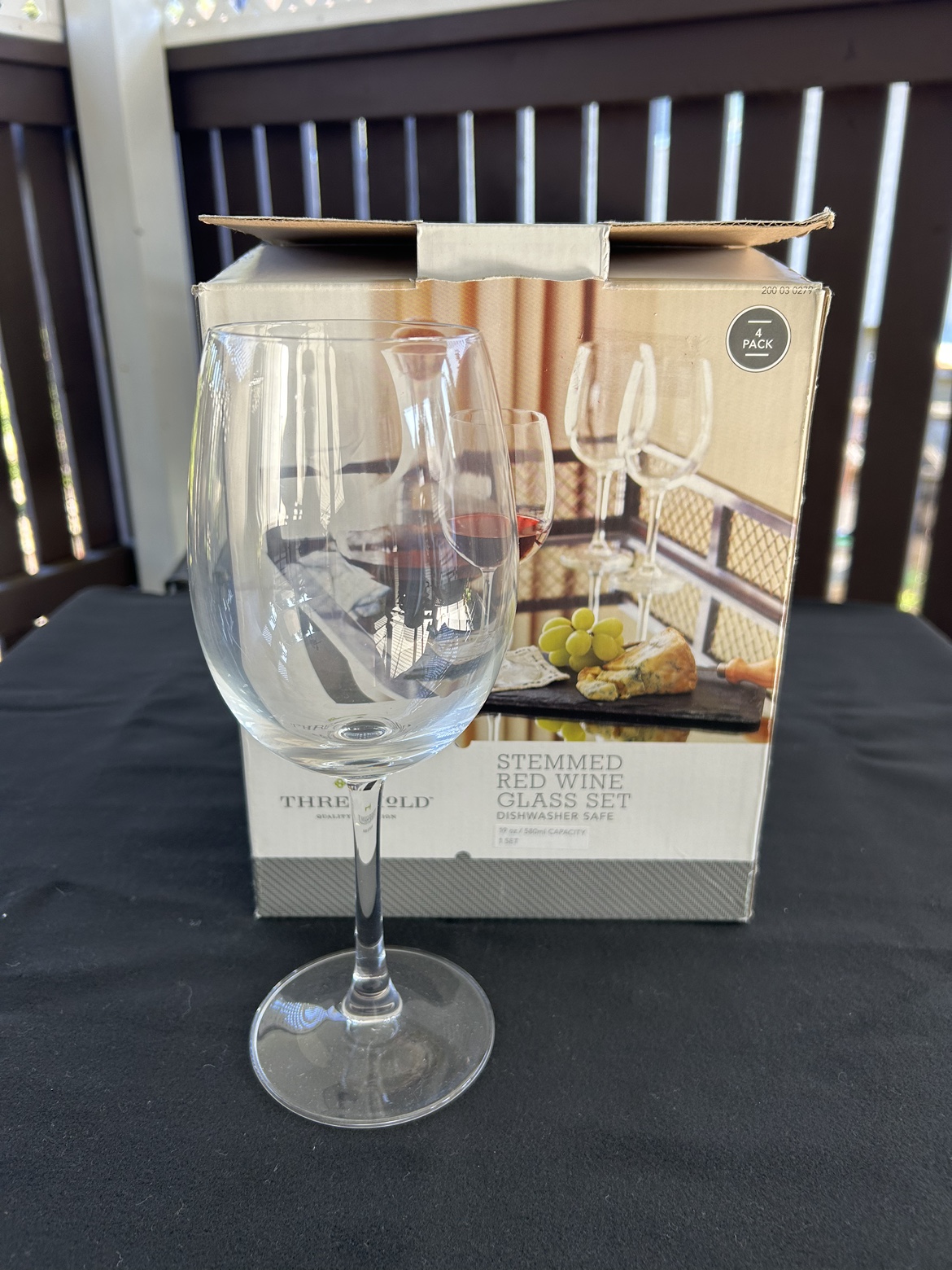 Set of 6 large wine glasses