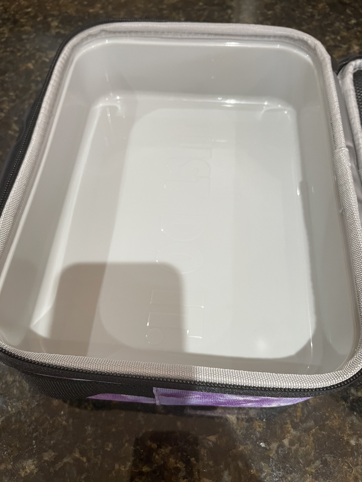 Nike lunch box image indicator(3)