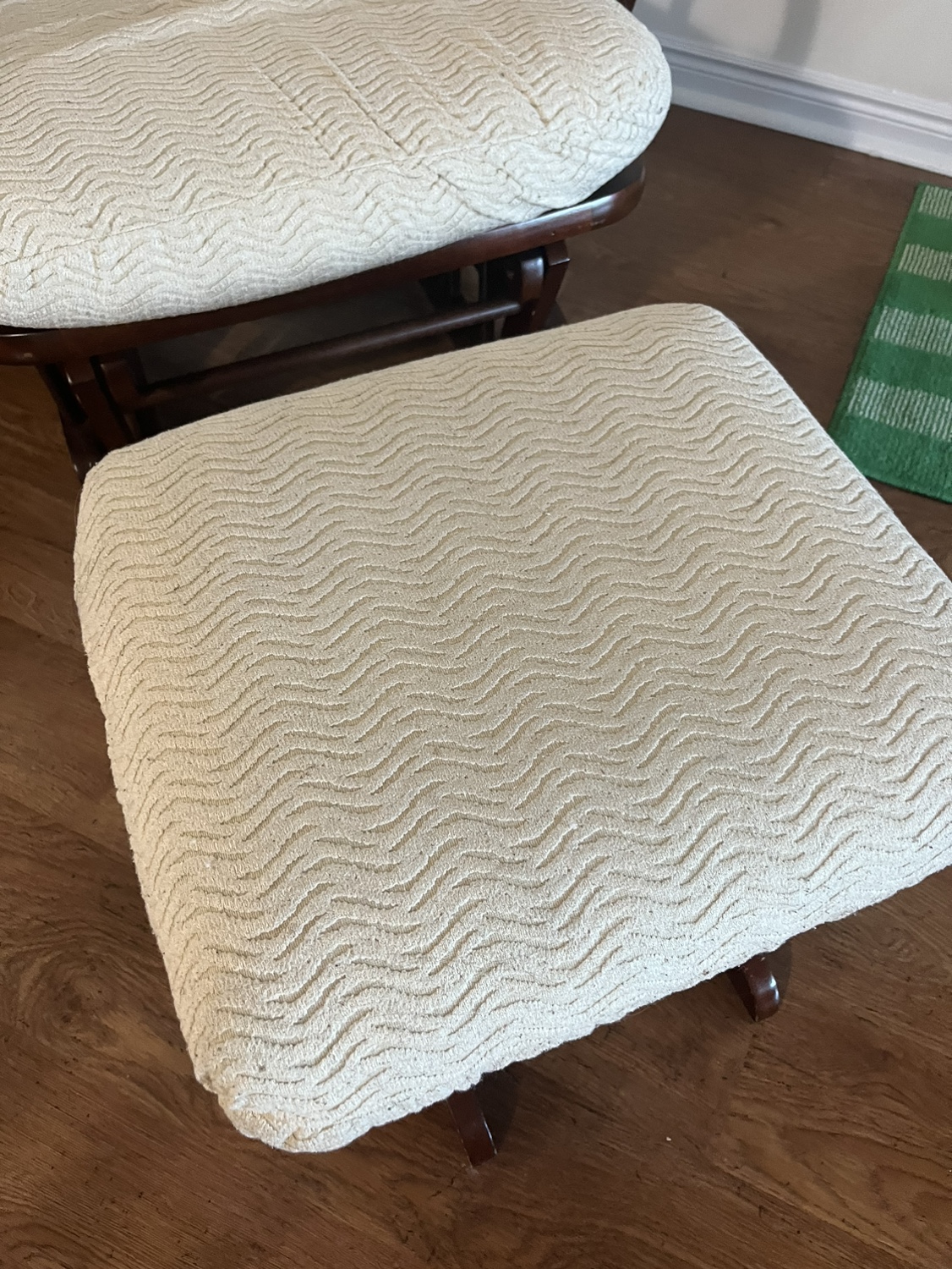 Rocking chair with rocking foot stool - photo 4
