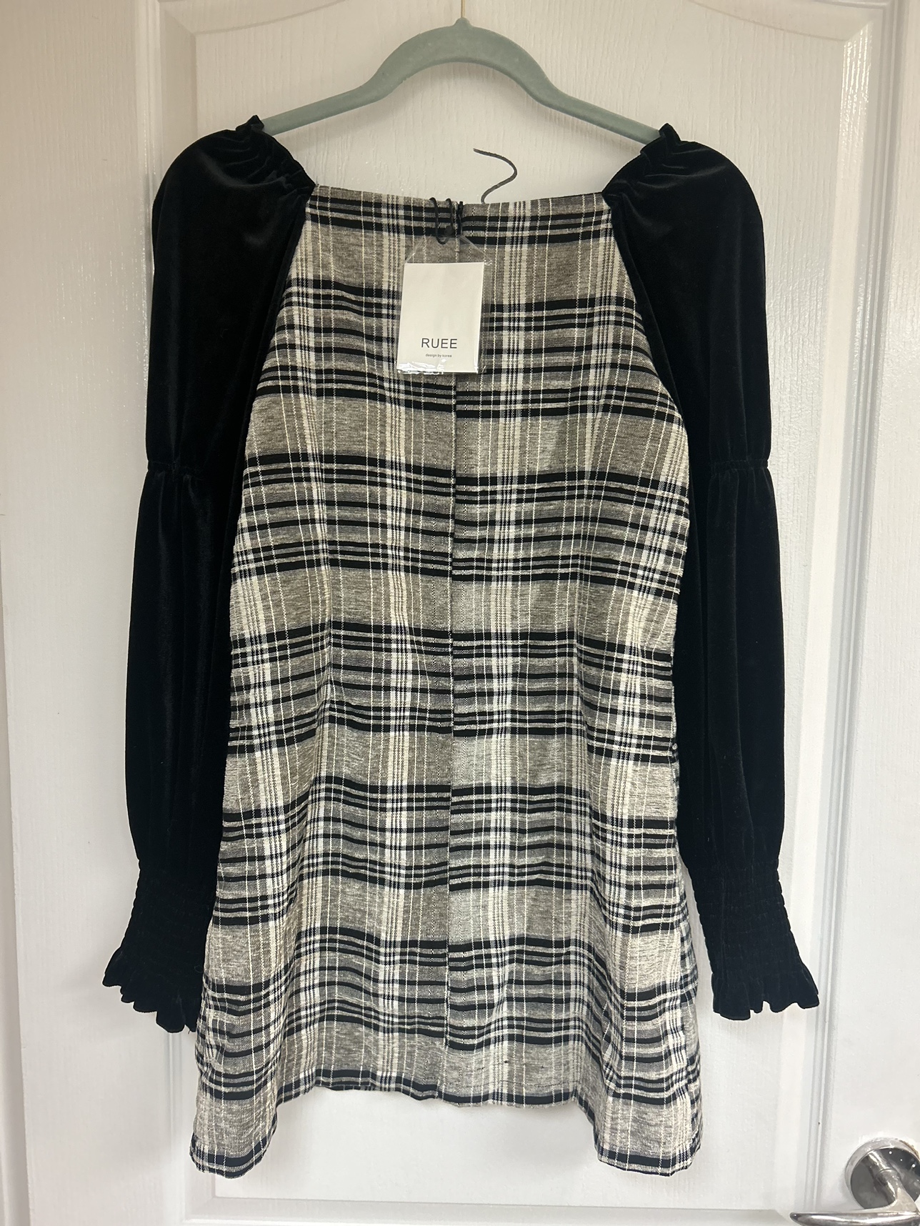 Plaid and Velvet Dress image indicator(2)