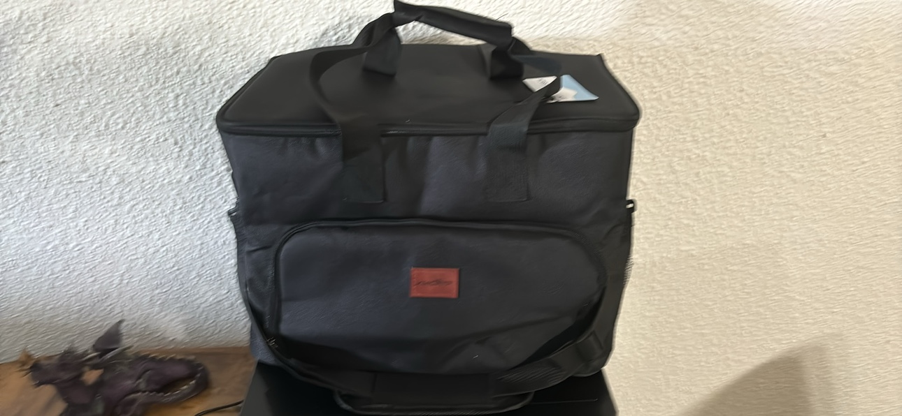 30L cooler bag.