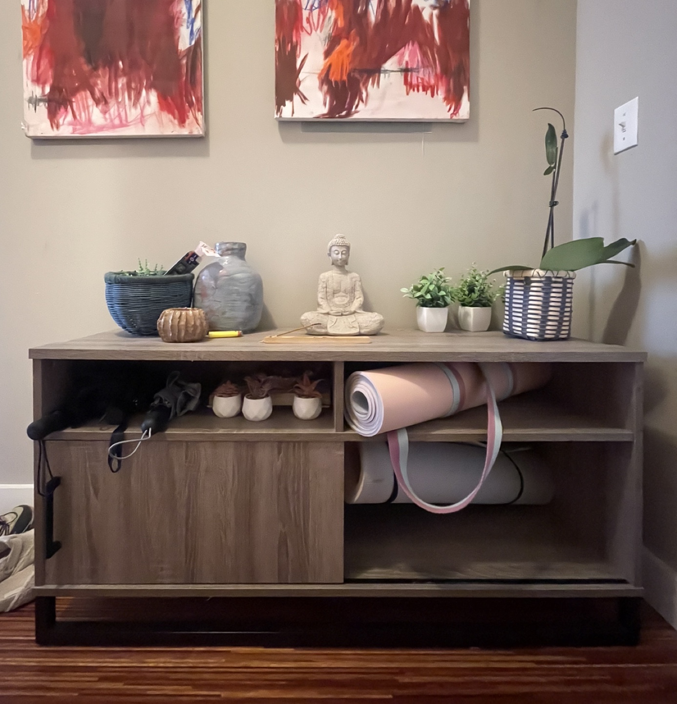 Tv Stand / console - photo 2