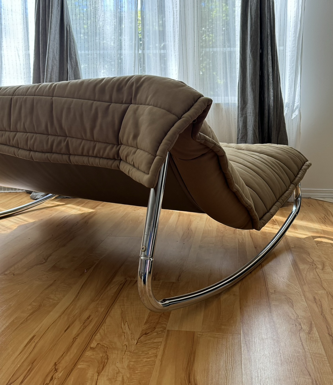 Vintage danish rocking chair image indicator(4)