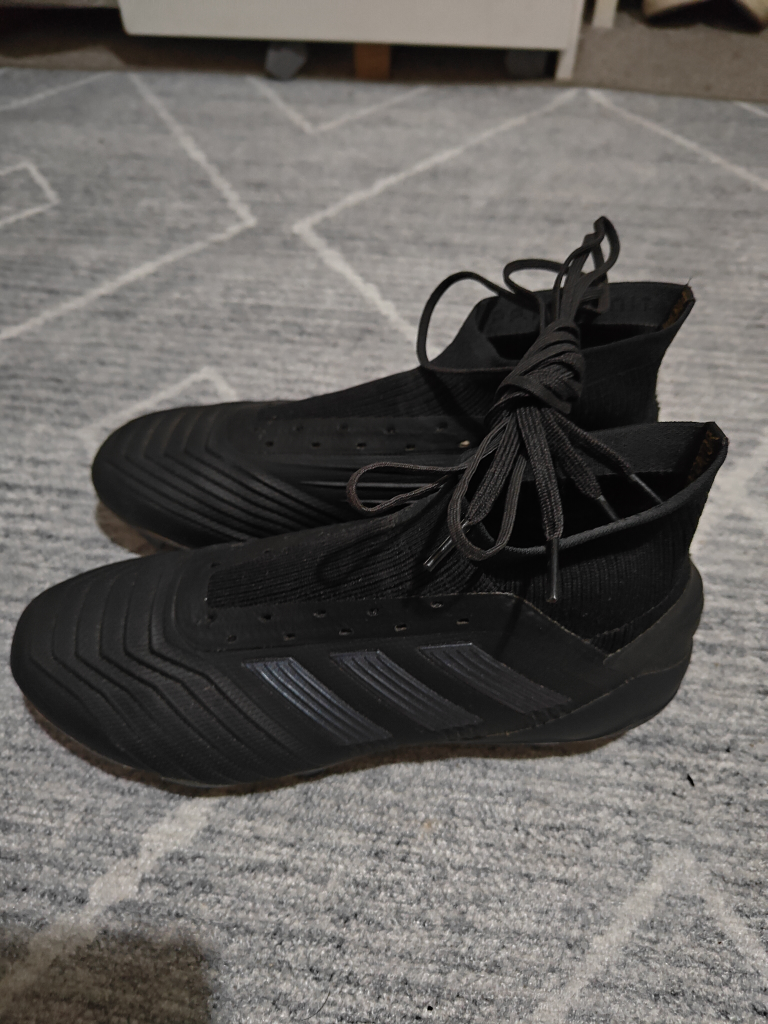 Adidas Predator size 7.5us/9w - photo 2