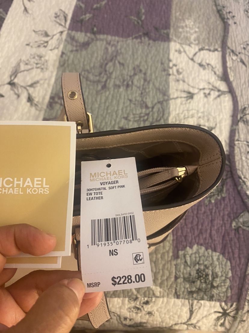 Michael Kors pink tote image indicator(2)