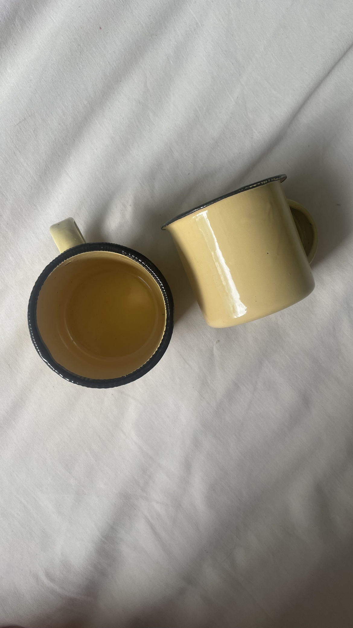x2 Enamel espresso cups - photo 2