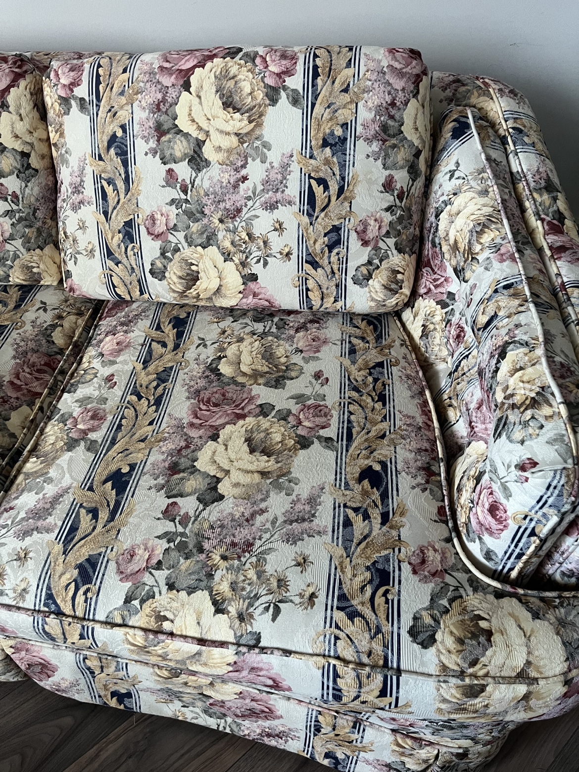 3-Seater Couch/ Sofa image indicator(6)