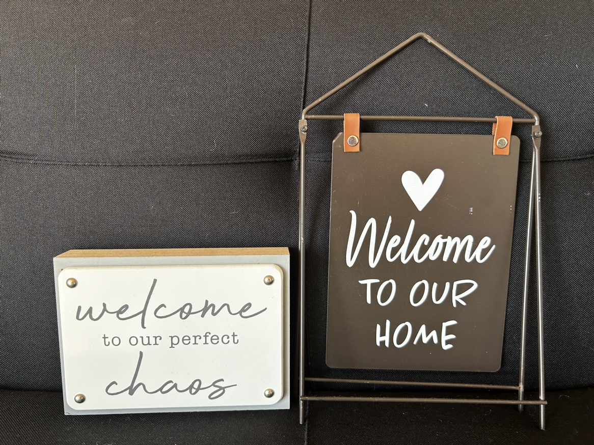 Wall decor thumbnail