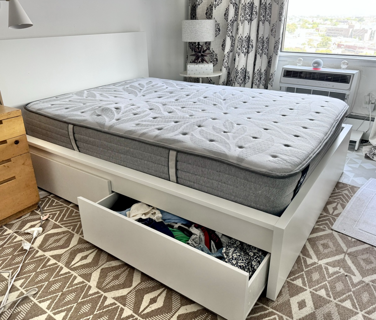 Full Size ,Excellent Condition, IKEA Malm Bed
