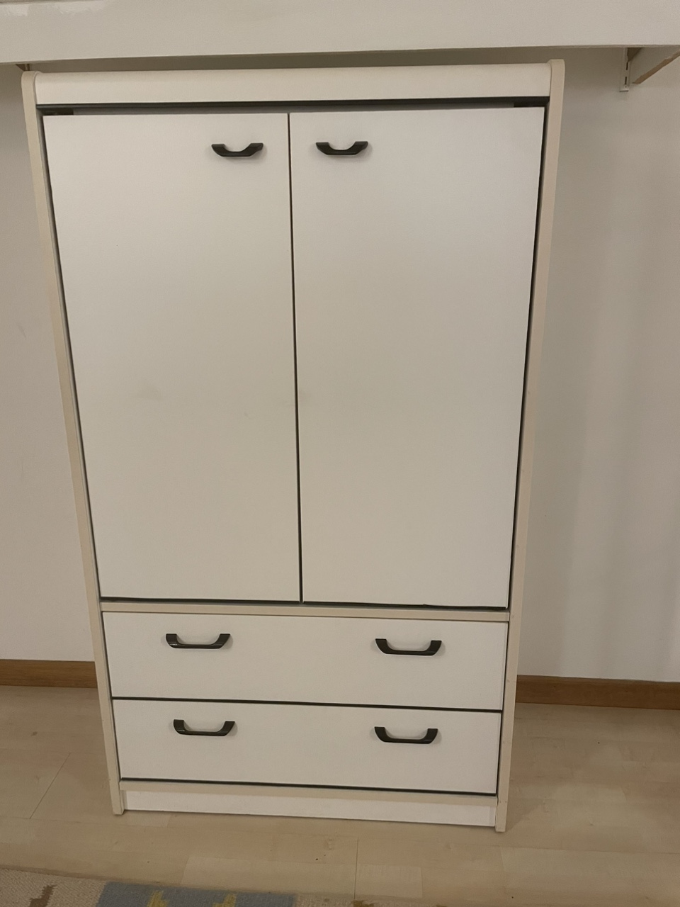 Armoire