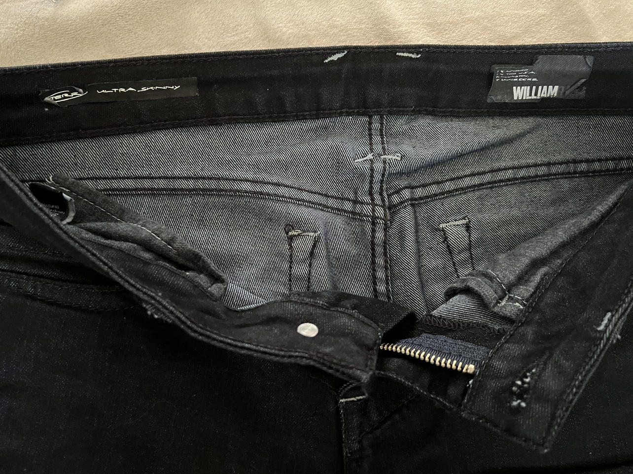 Willam Rast Black Jeans image indicator(6)