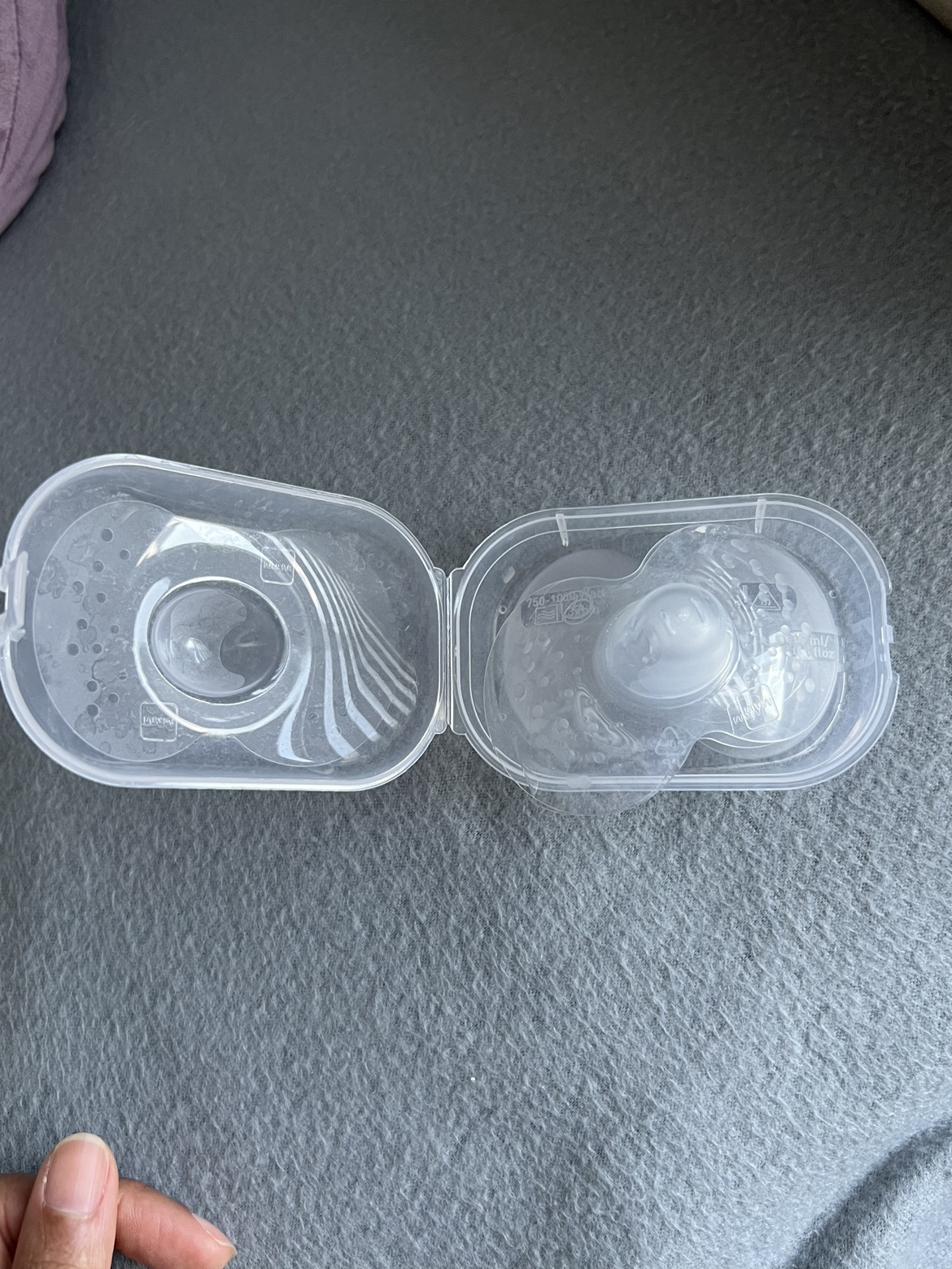 Nipple shield thumbnail