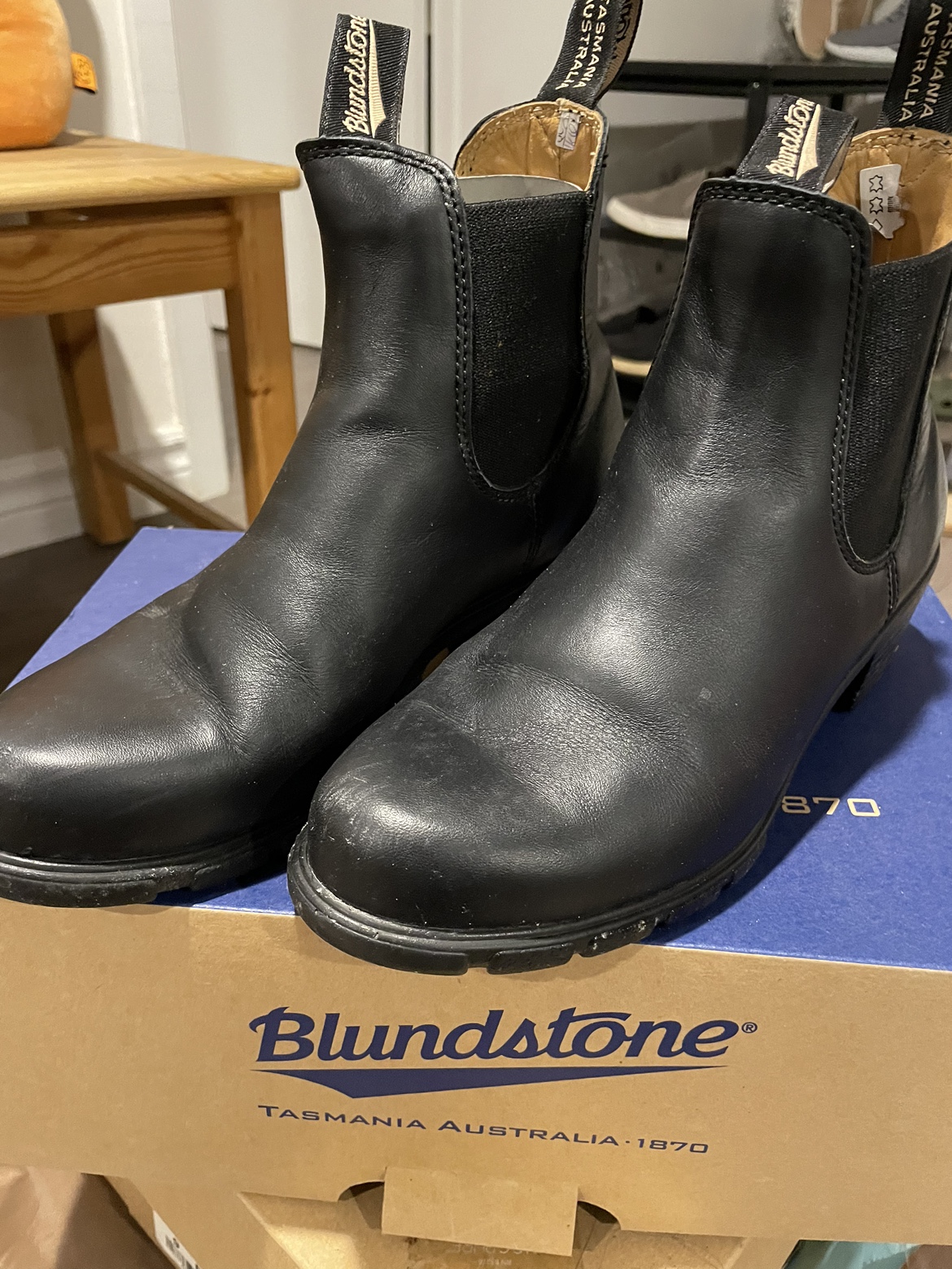Blundstone women boots