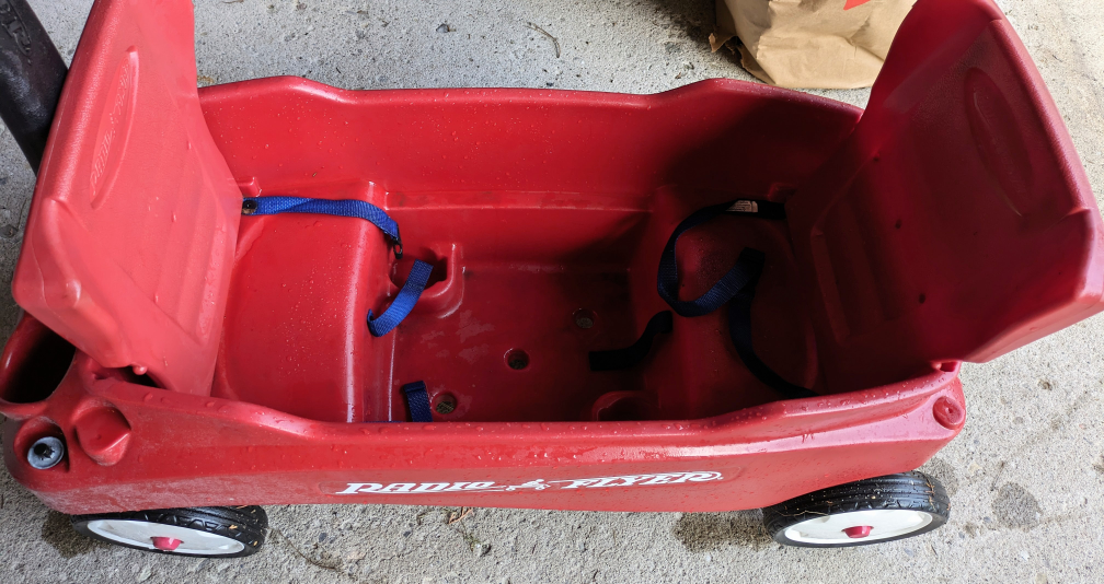 Radio Flyer Wagon - fast pick up - photo 5