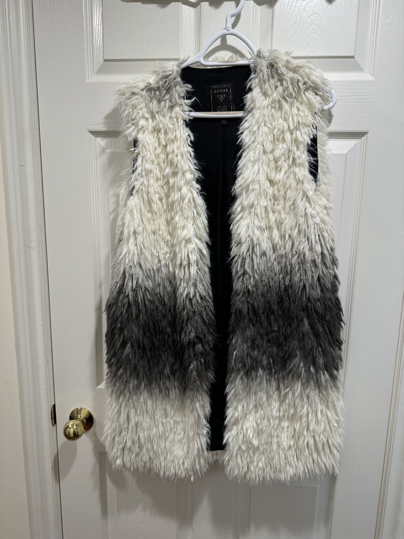 Guess warm vest thumbnail