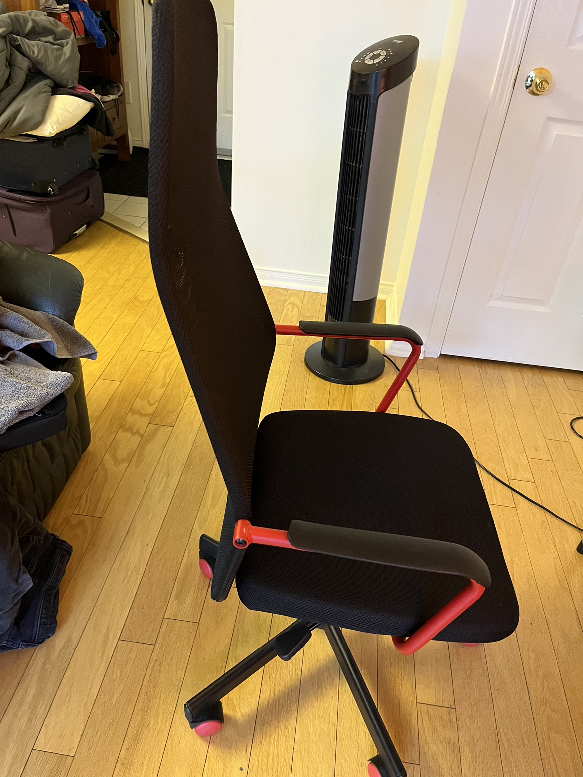 Gaming chair - photo 2