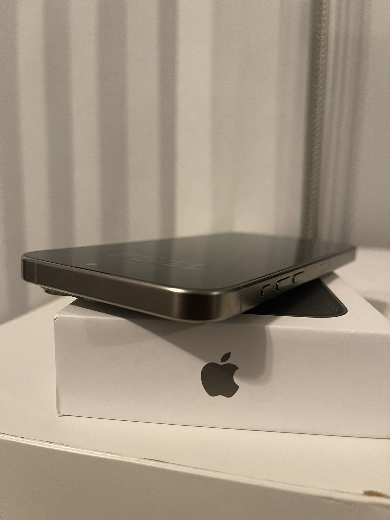 iPhone 15 pro max 100% 🔋 - photo 4