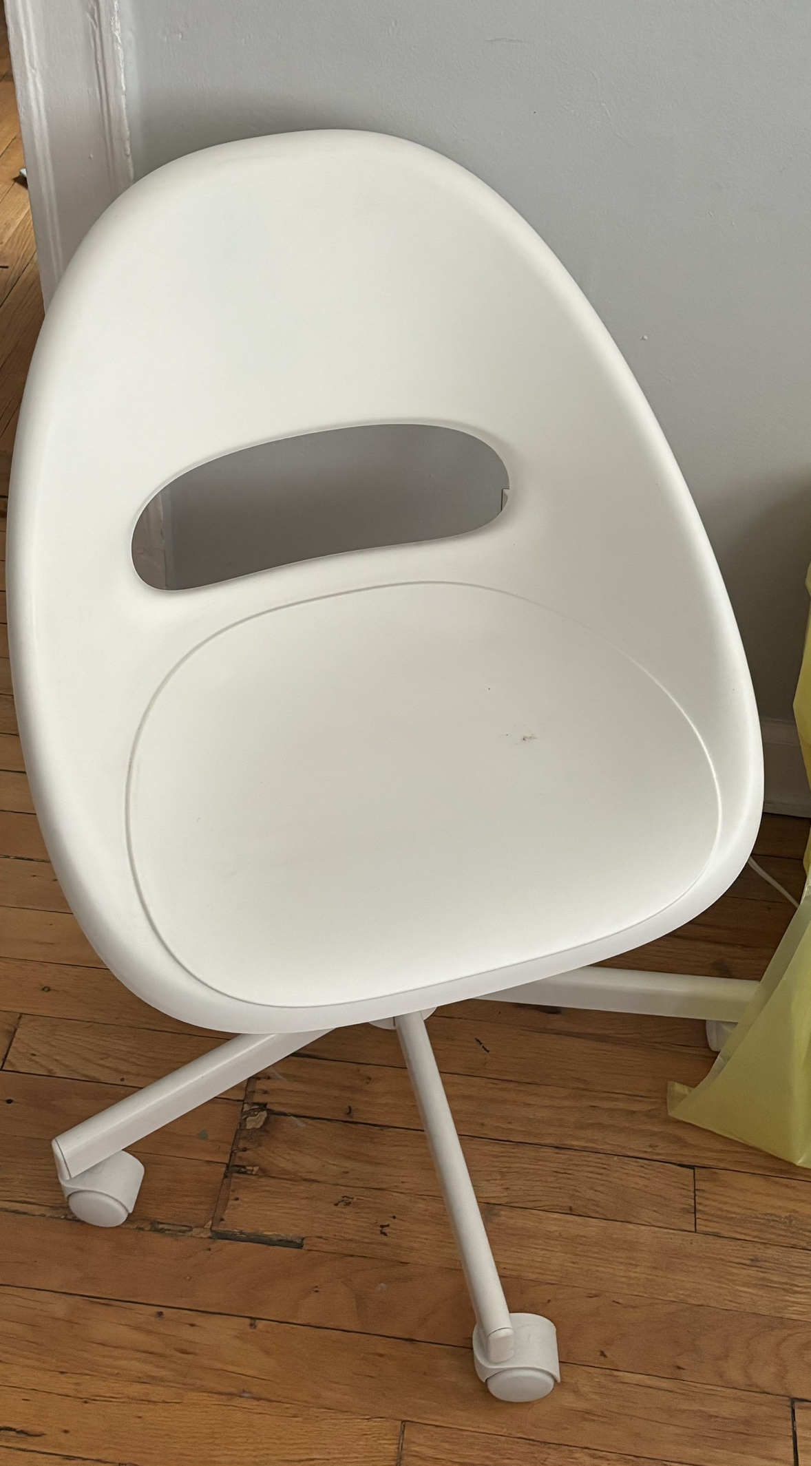 White Swivel Chair for Desk