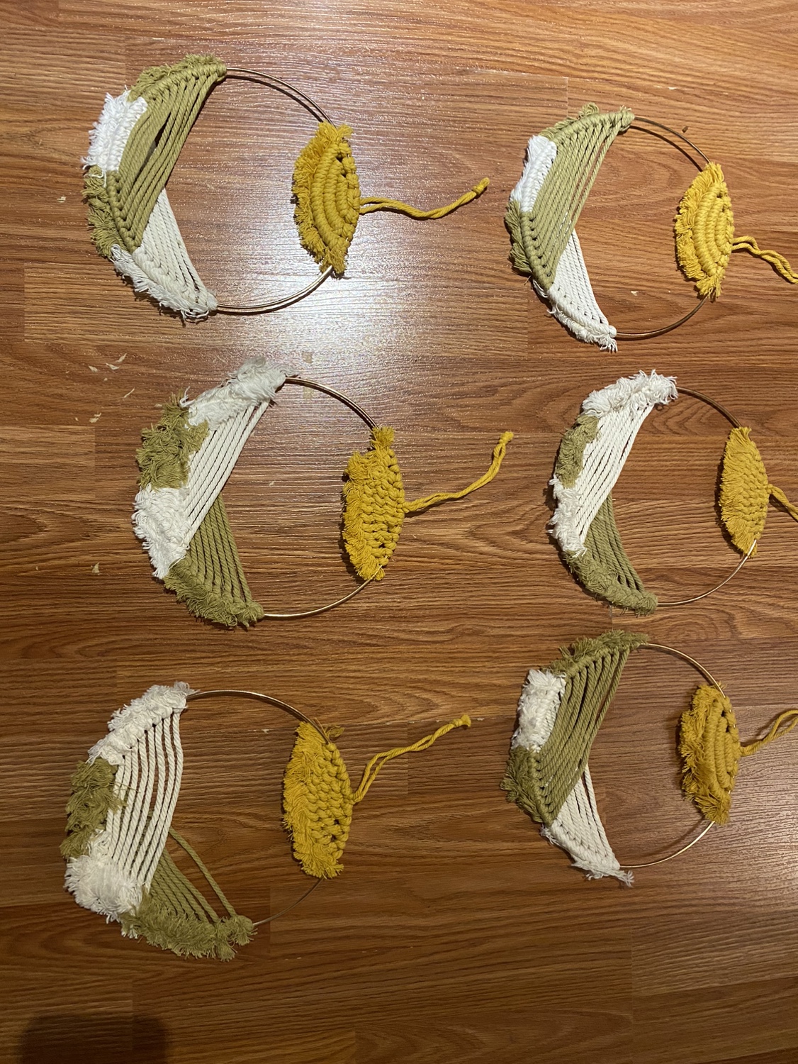 MACRAME 16 PIECES PLANT/ WALL DECORATION & FRUIT STORAGE image indicator(8)