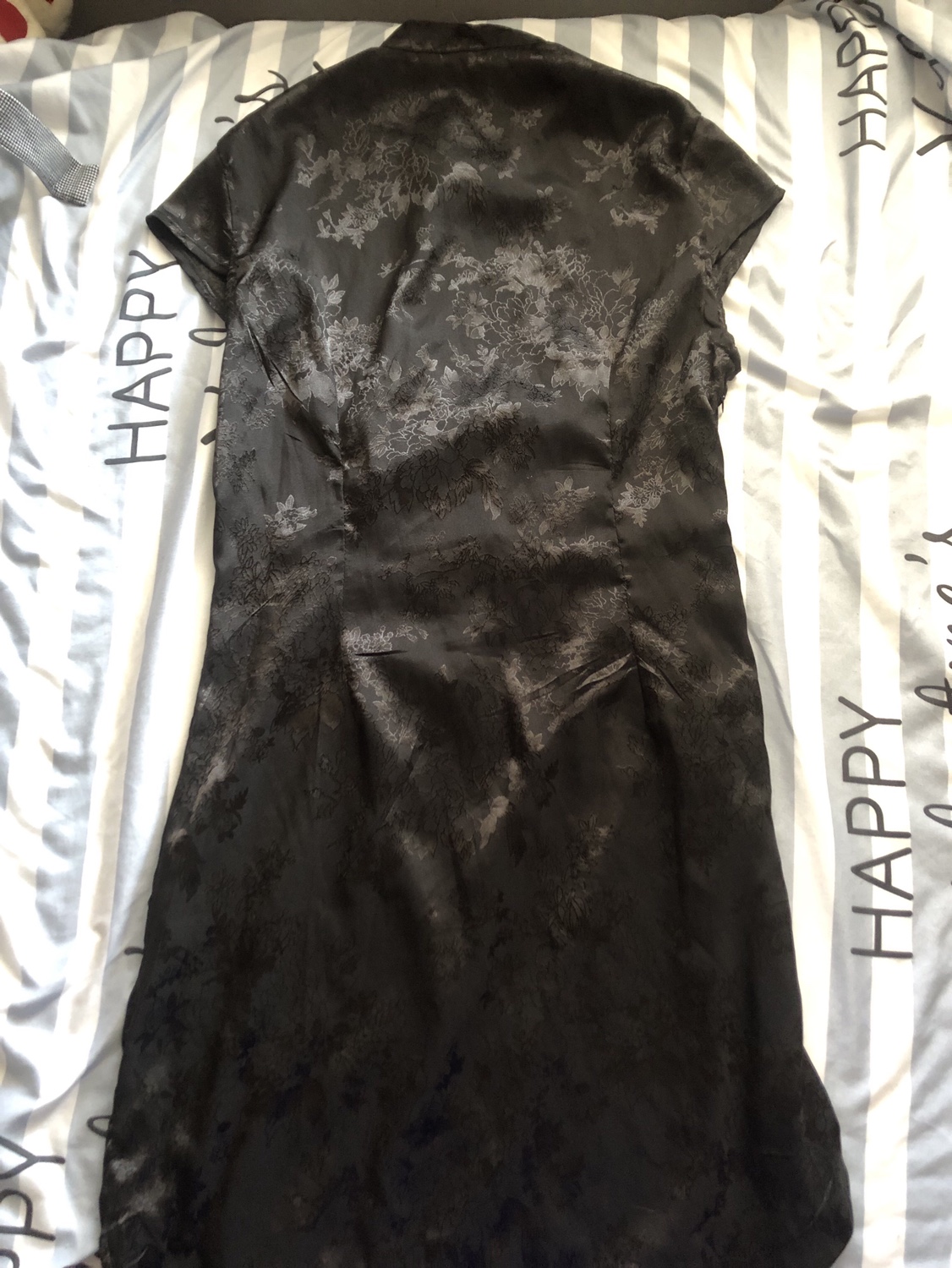 Two M size oriental style dresses image indicator(4)