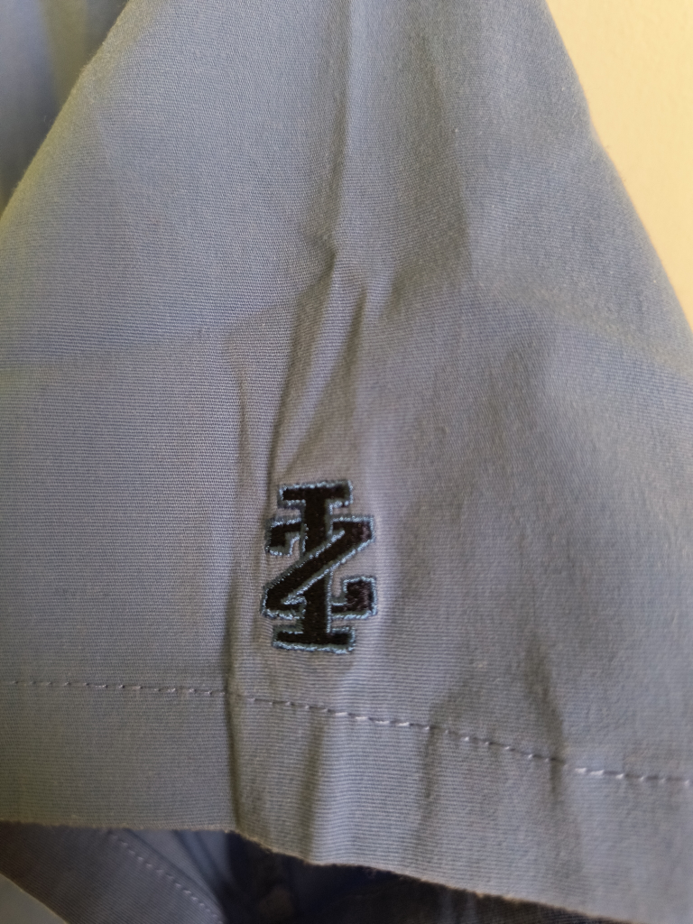 scrubs top - photo 3