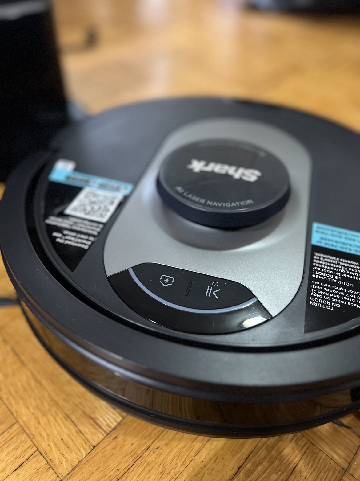 SHARK AI ULTRA ROBOT VACUUM WITH SELF EMPTY BASE - photo 2
