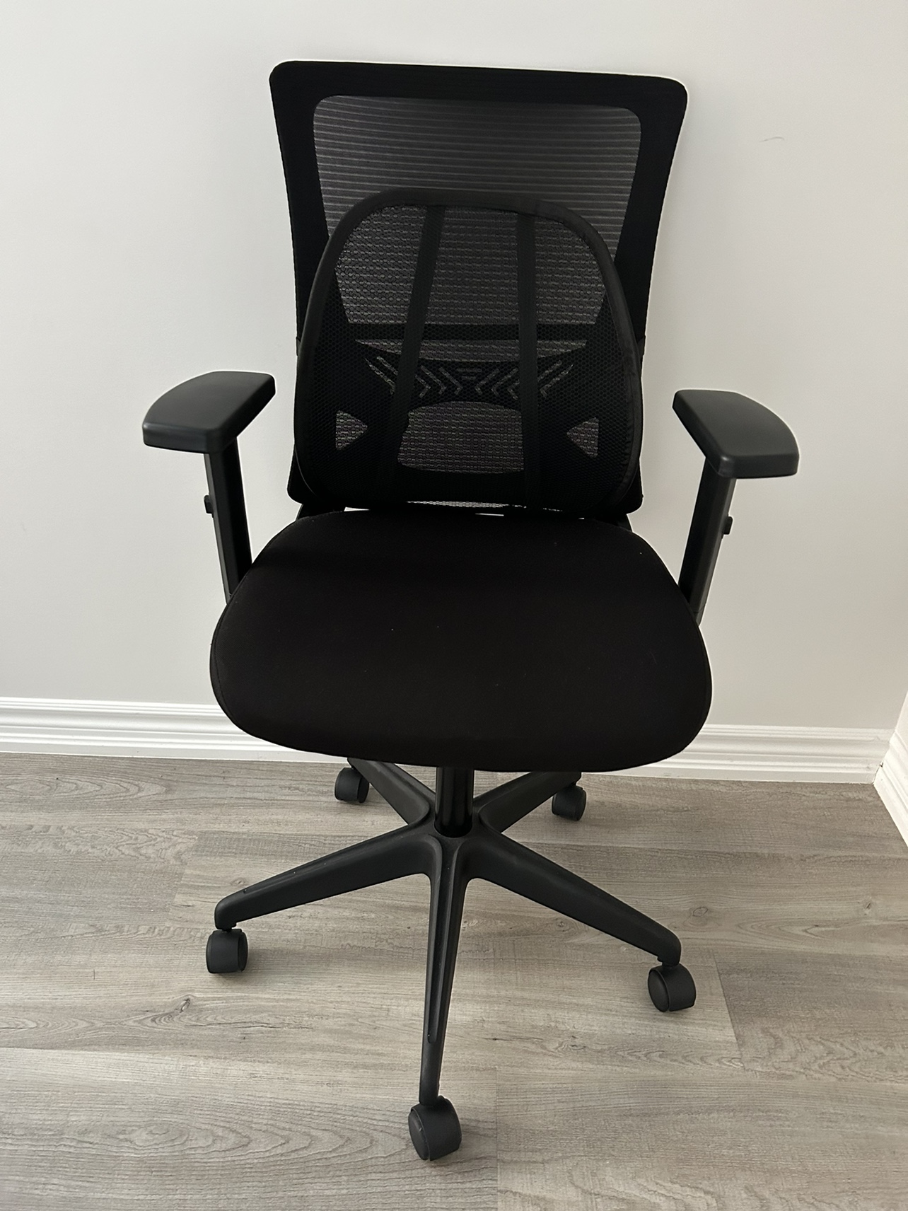 L - Shaped Work Desk & Chair - photo 4