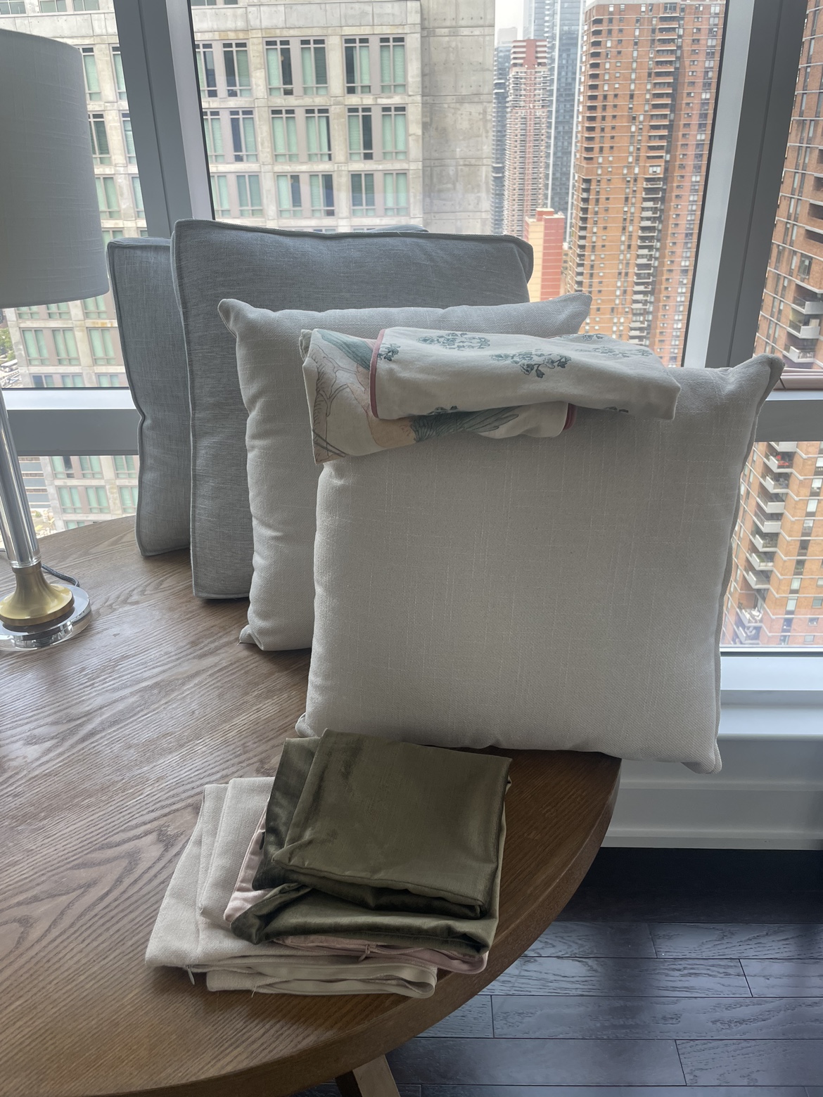 Free pillows and pillow cases