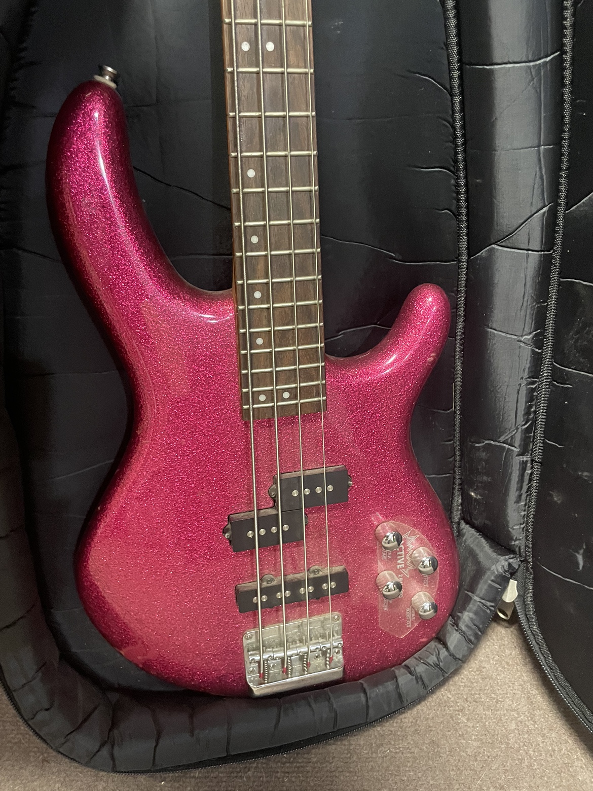 Bass Guitar - photo 2