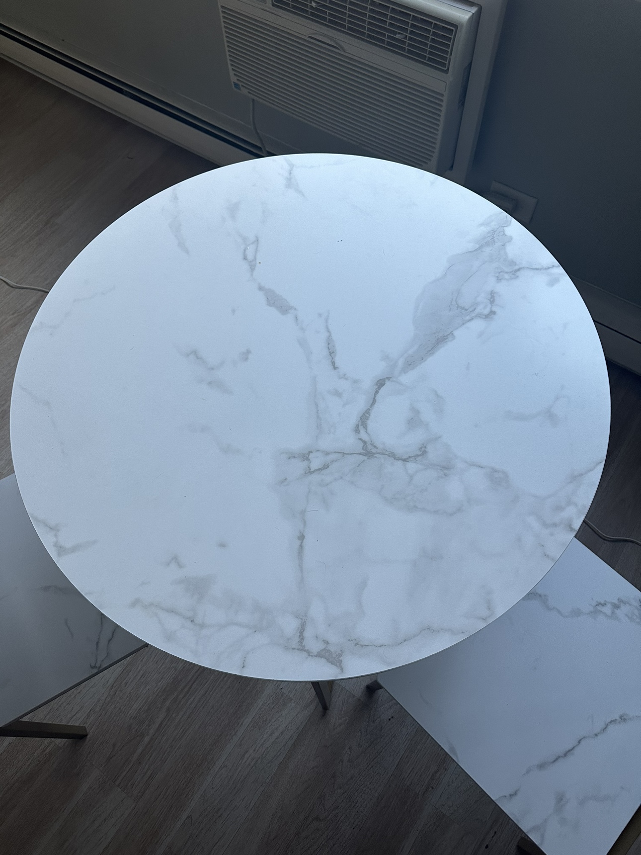 Wooden “marble” dining table with chairs - photo 3