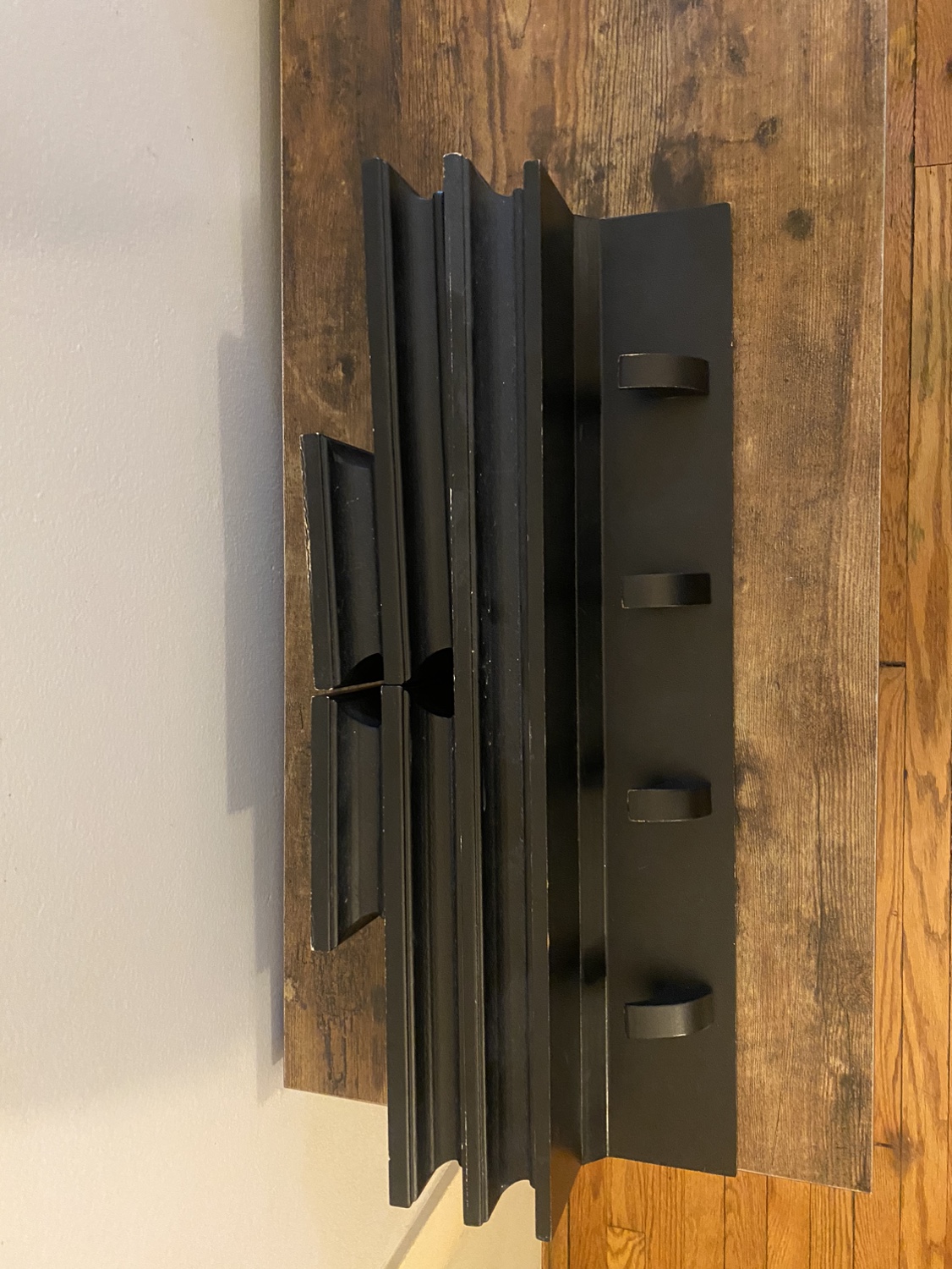 Shelves/coat rack