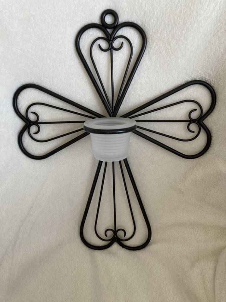 Wall decor. Tea light candle holder. #freecycle thumbnail