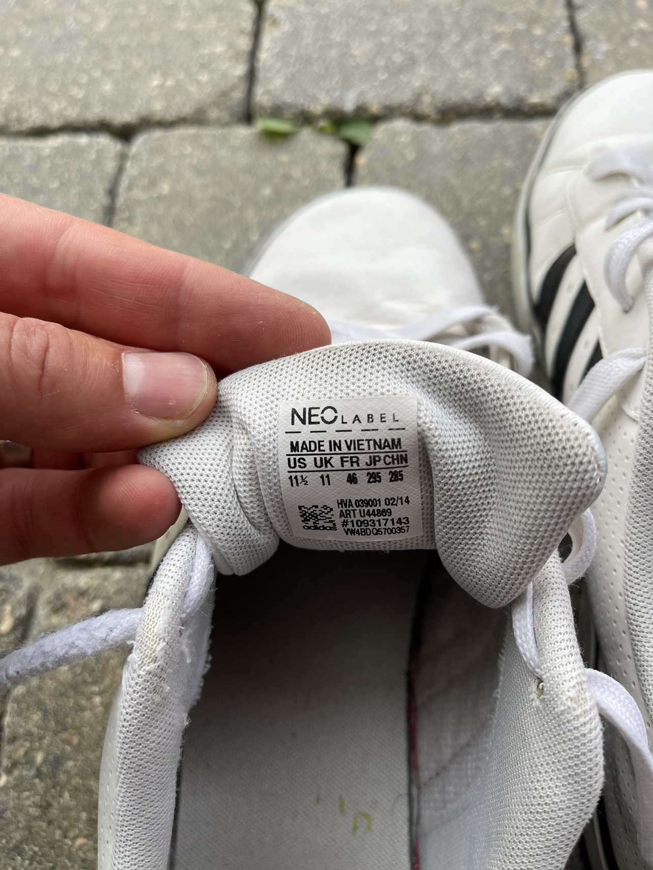 Adidas Neo Label Sneakers (White) image indicator(2)
